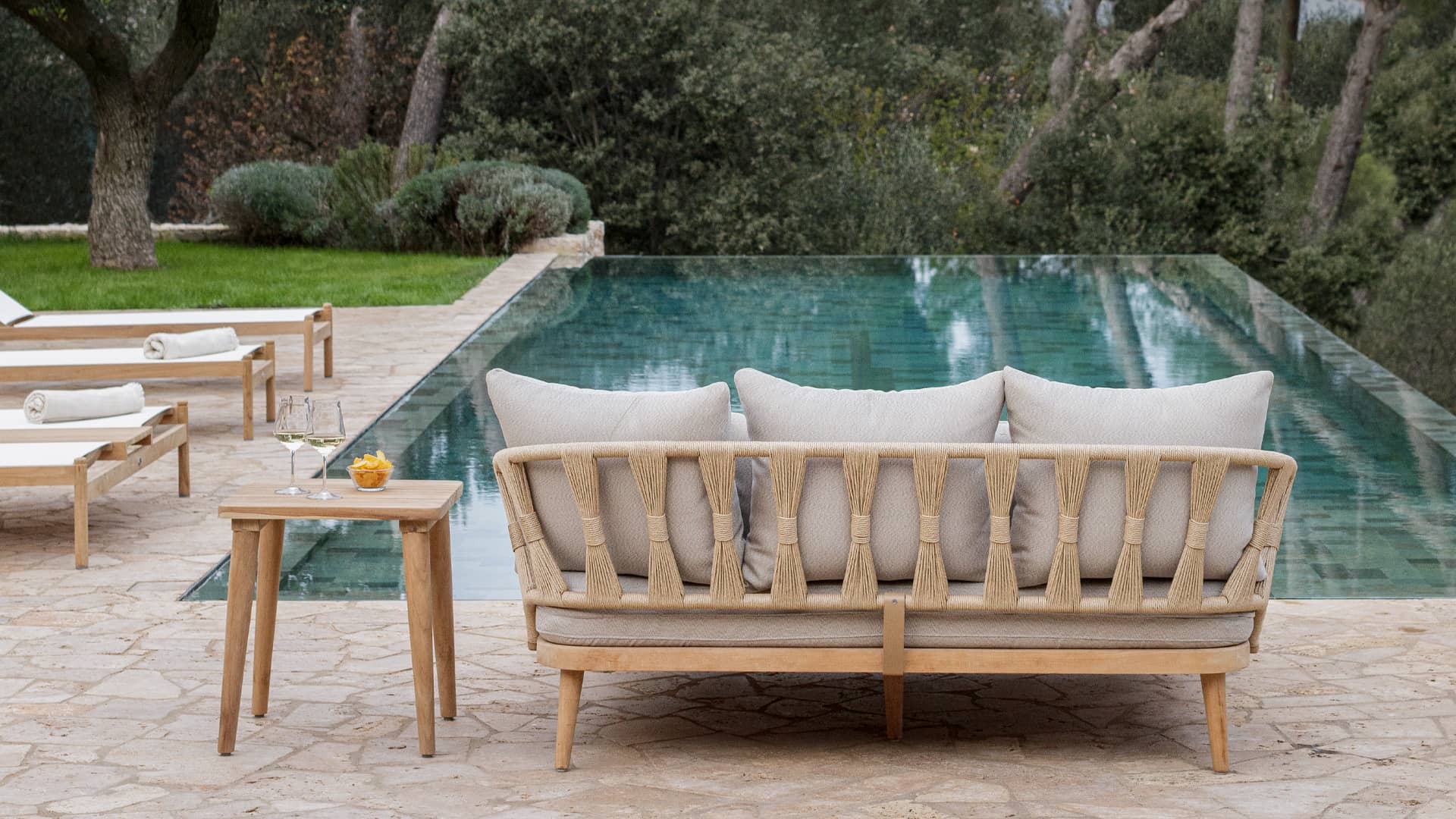 BRASILIEN quadratisch Beistelltisch